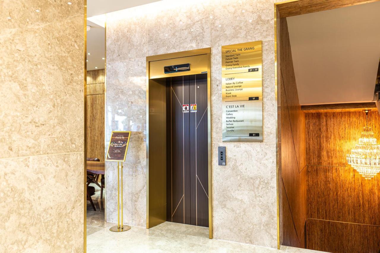 Hotel The Grang 西归浦市 外观 照片