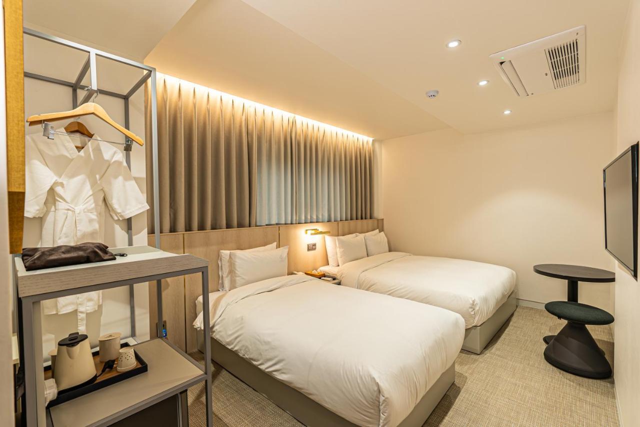 Hotel The Grang 西归浦市 外观 照片